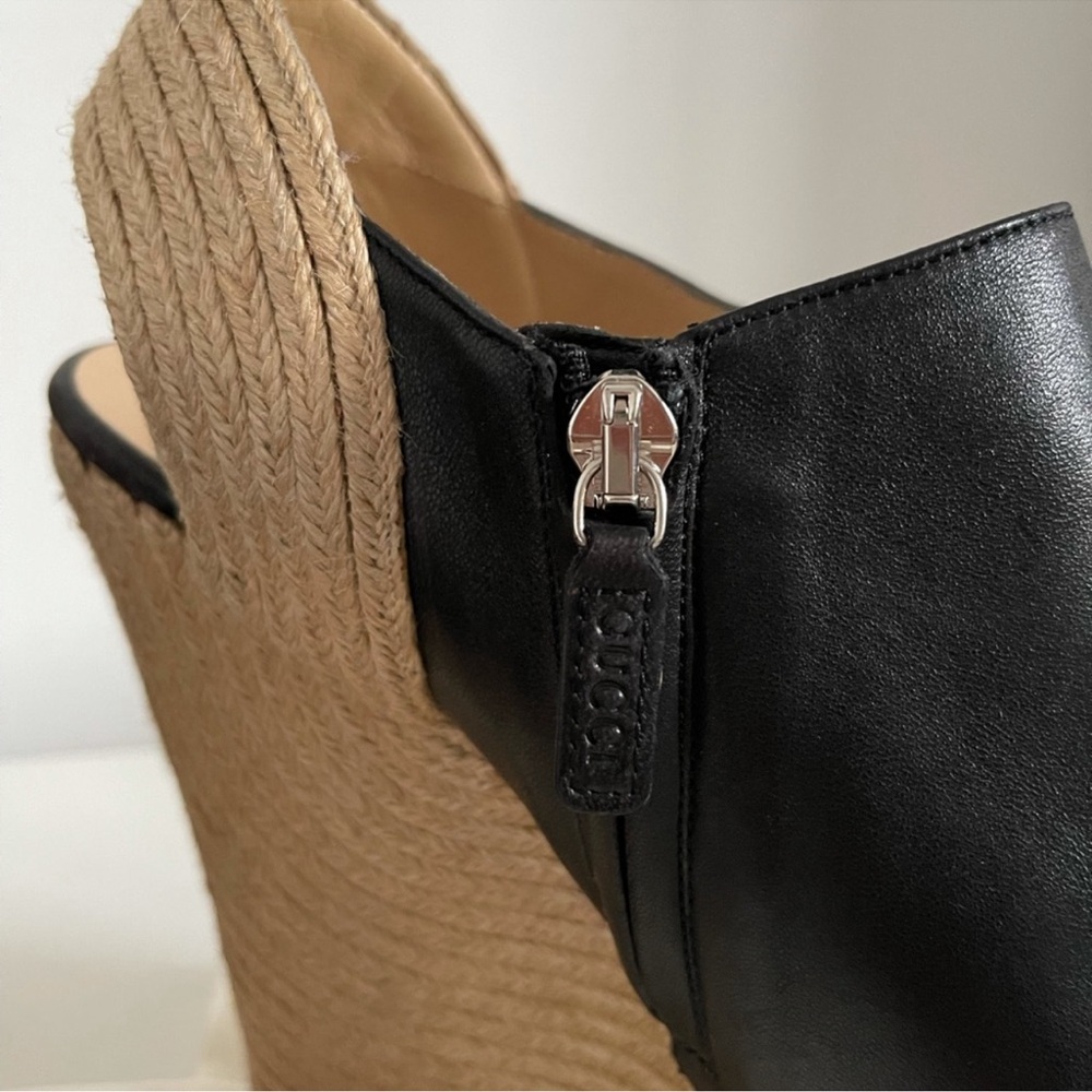 AUTHENTIC GUCCI LEATHER WEDGES - Picture 6 of 11